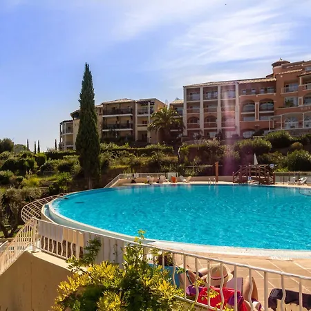Apartmán Duplex 3 Pieces Avec Solarium Et Acces Piscines - Fr-1-504-668 *